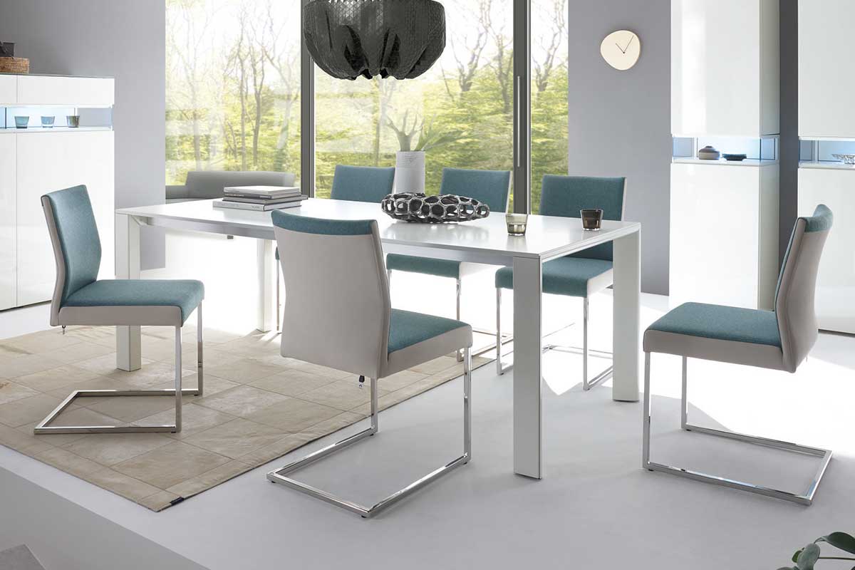 DINING – Table T 90 with a four-leg frame